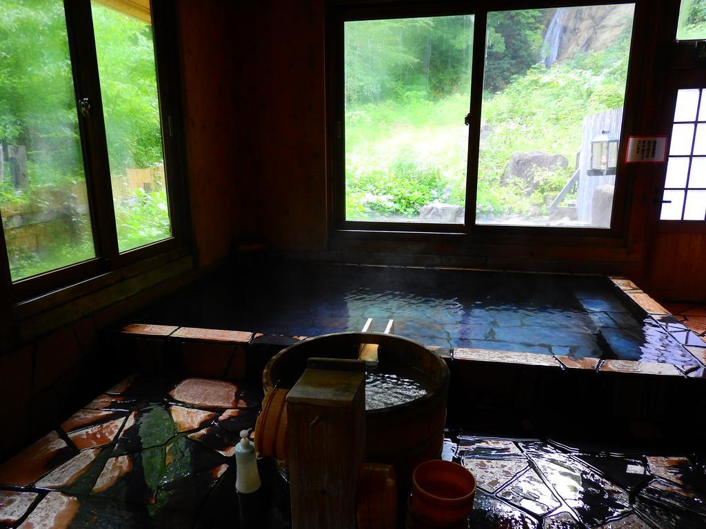 فندق Lamp No Yado Aoni Onsen Hirakawa المظهر الخارجي الصورة